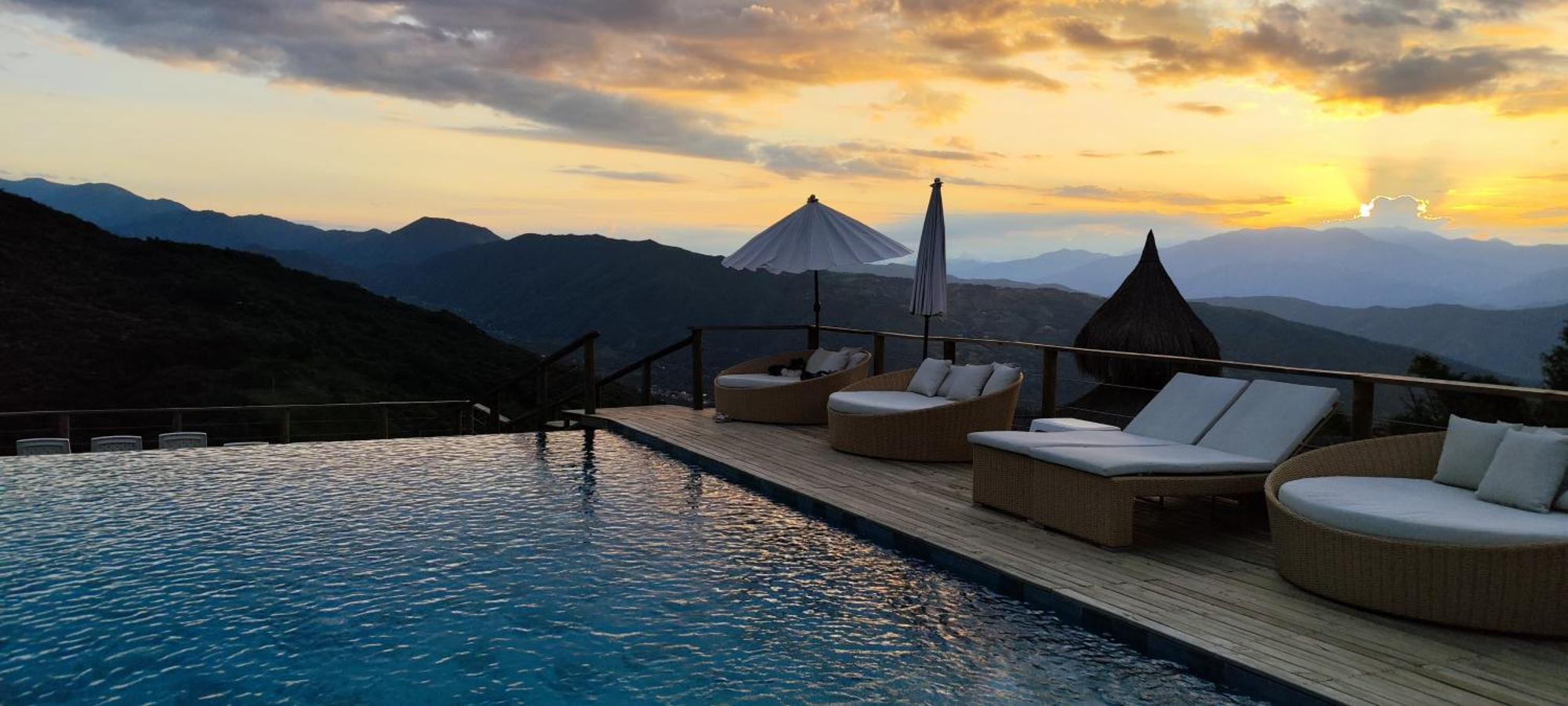 Nalua Glamping Y Hotel San Jerónimo Esterno foto