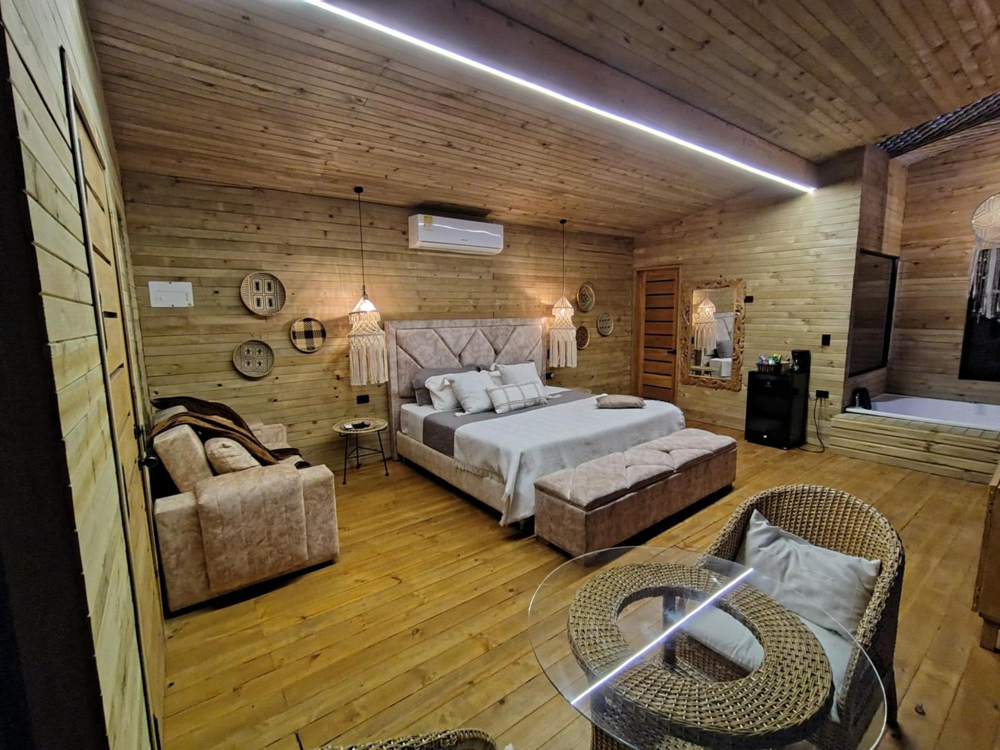 Nalua Glamping Y Hotel San Jerónimo Esterno foto